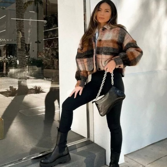 Zara cropped wool blend check shacket coat blogger - Picture 2 of 6